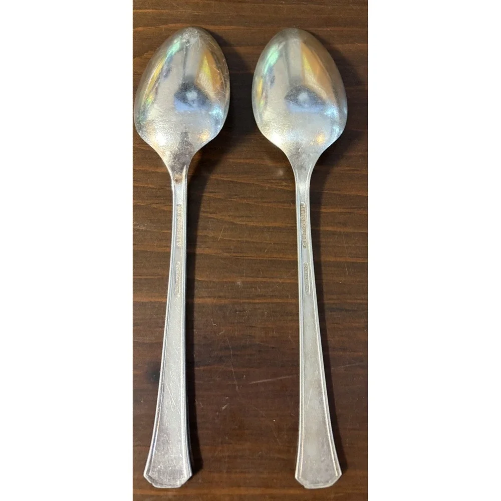 Oneida 1881 Rogers Floral Queen Silverplate Serving Spoons Set of 2 Vintage